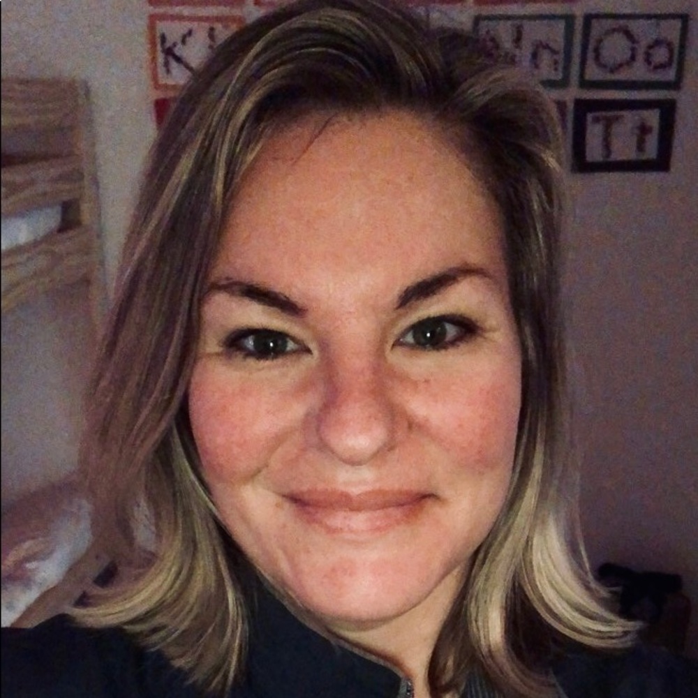 Meet your Posher, Jennifer